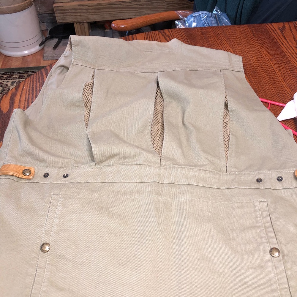 ORVIS SIZE LARGE 100% COTTON FISHING VEST AT LEAST 14 POCKETS ADJUSTABLE WAIST - Picture 9 of 9